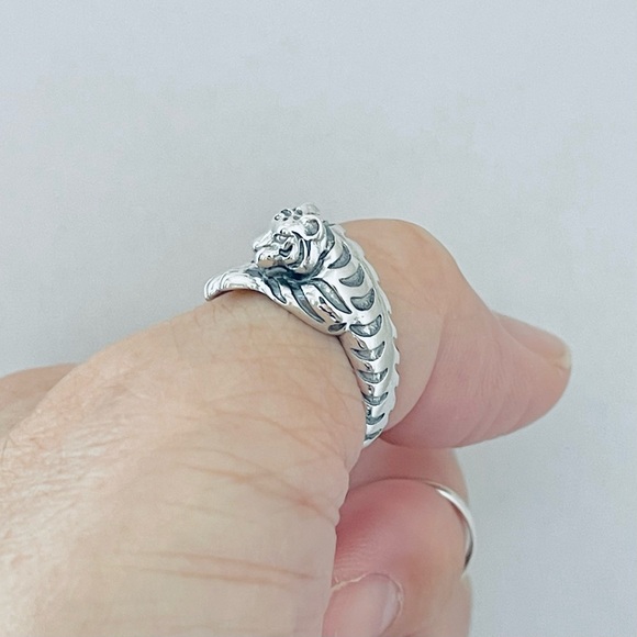 Sterling Silver Wraparound Delicate Tiger Ring, Silver Rings, Animal Zoo, Tigers - Picture 11 of 15